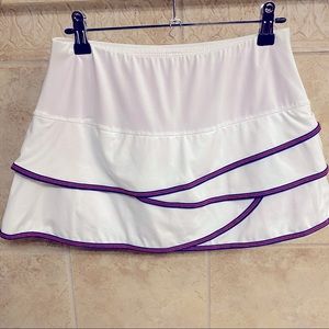 Lucky in love tennis skirt size small